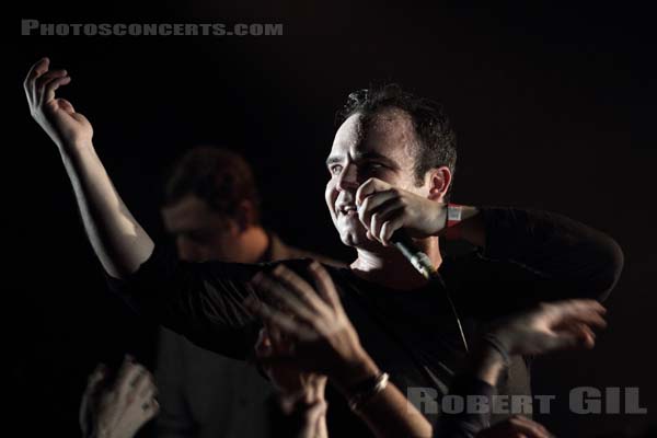 FUTURE ISLANDS - 2014-02-13 - PARIS - La Maroquinerie - 